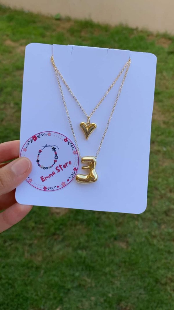 caractere necklace